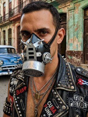 NEW Adult Robot Style Costume Gas Mask Black Silver Mechanical Half Face Cover